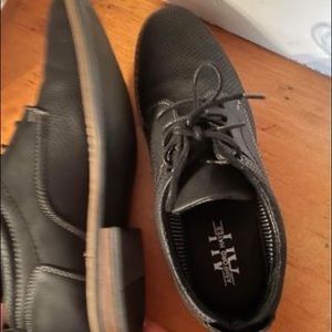 Boys dress shoe
